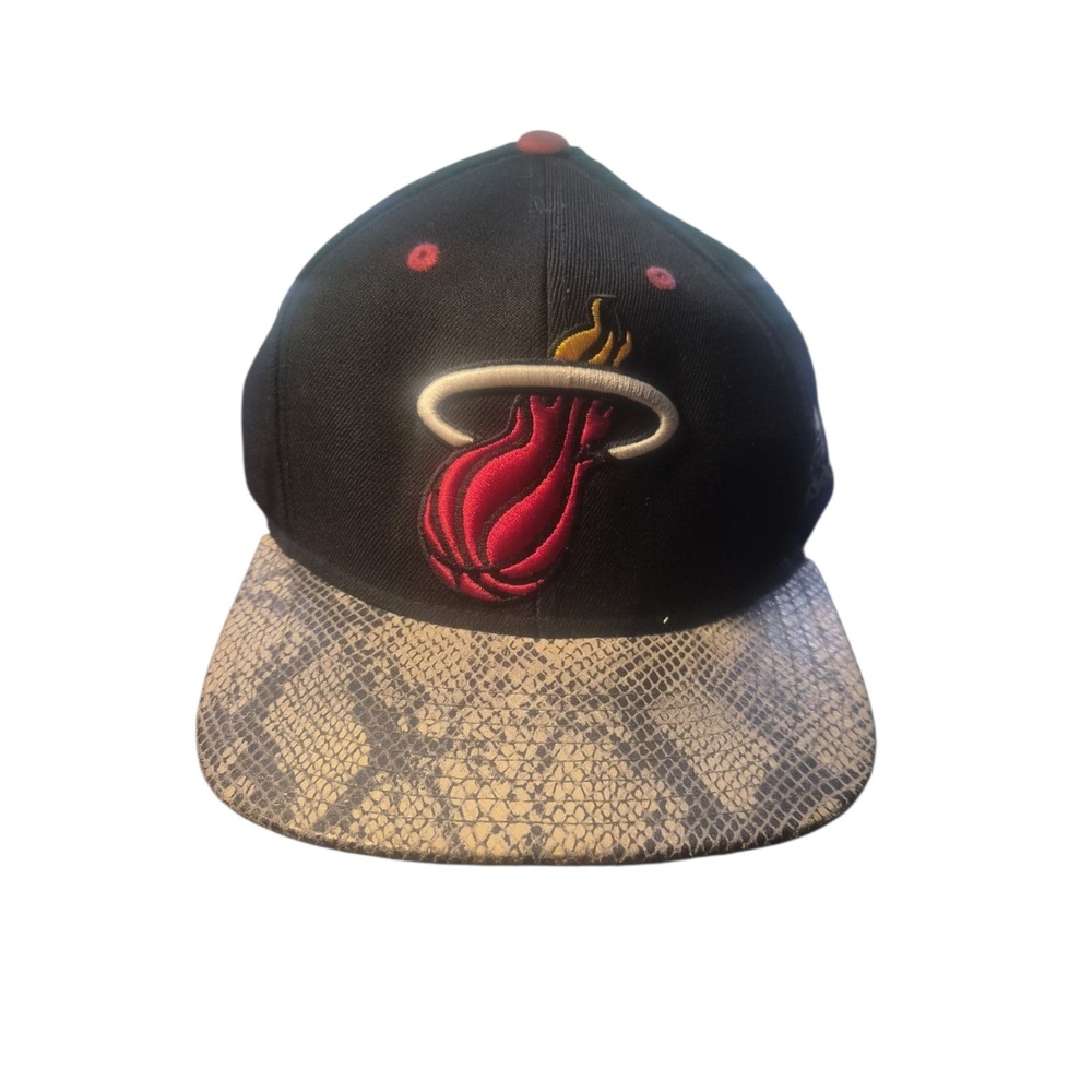 Adidas Miami Heat NBA Snapback Hat Black Wool Snakeskin Print Brim Adjustable